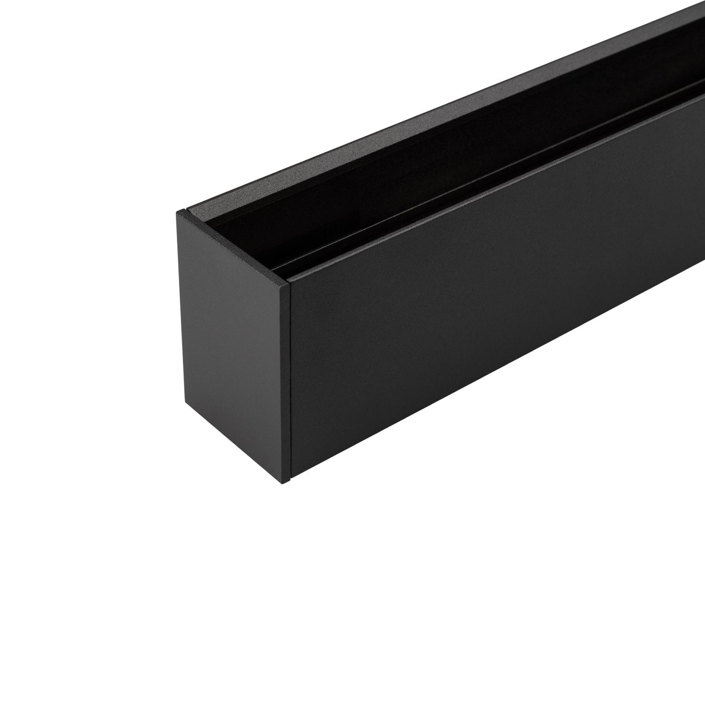 a_DL-12600-0914.jpg
