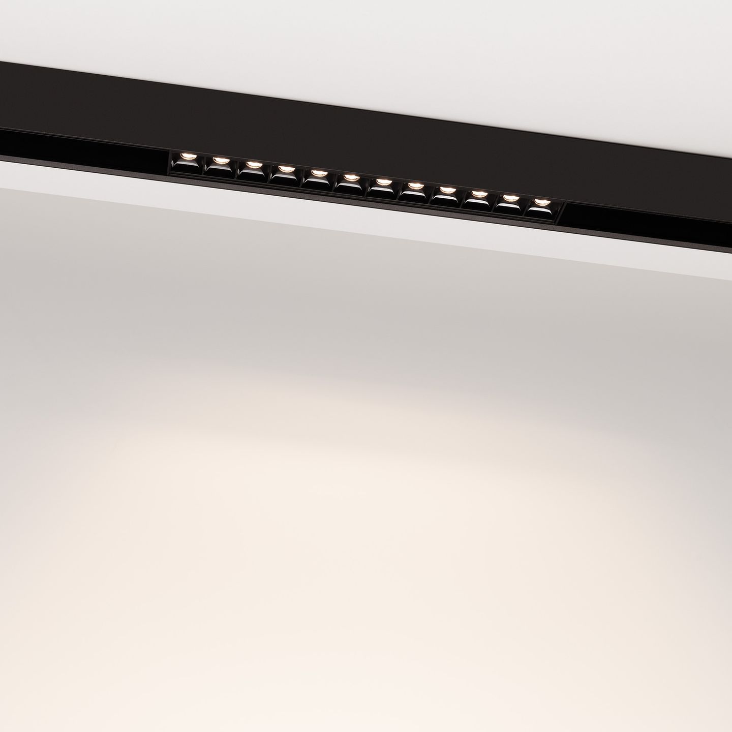 b_DL-12600-0372.jpg